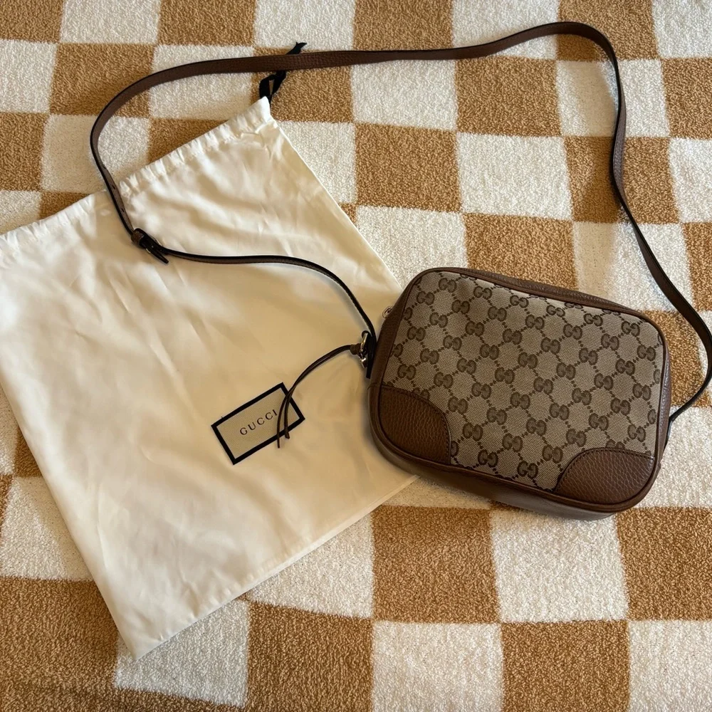 Gucci Brown Logo Crossbody Bag - Picture 1 of 8